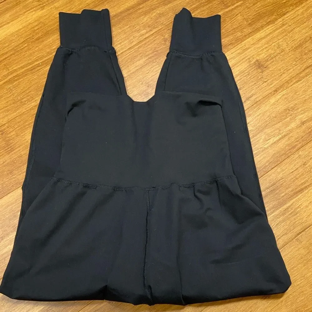 Offline by Aerie Black High-Waist Jogger Yoga Pants size Small